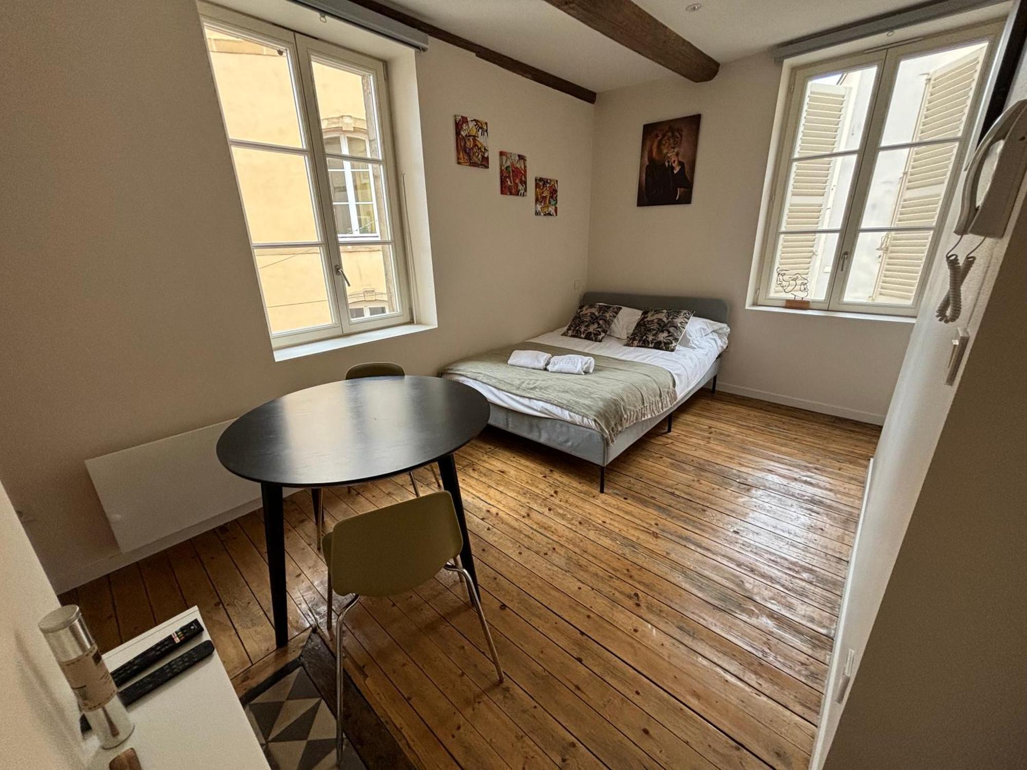 Louis Premier Et Second Metz Centre Un Sejour A Part Apartment Екстериор снимка