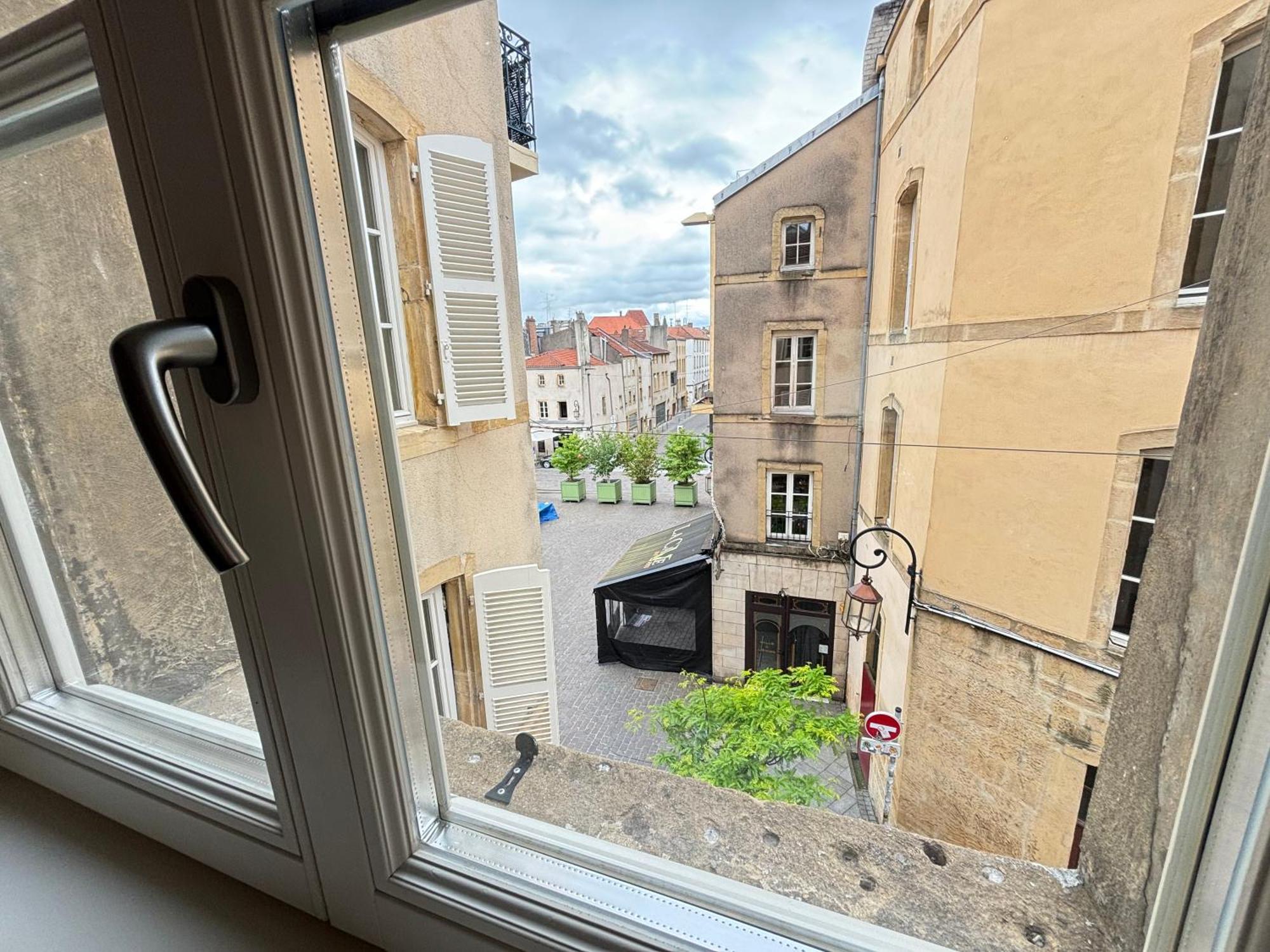Louis Premier Et Second Metz Centre Un Sejour A Part Apartment Екстериор снимка